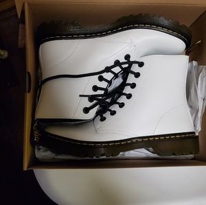 Dr. Martens luana white boots women's size 10